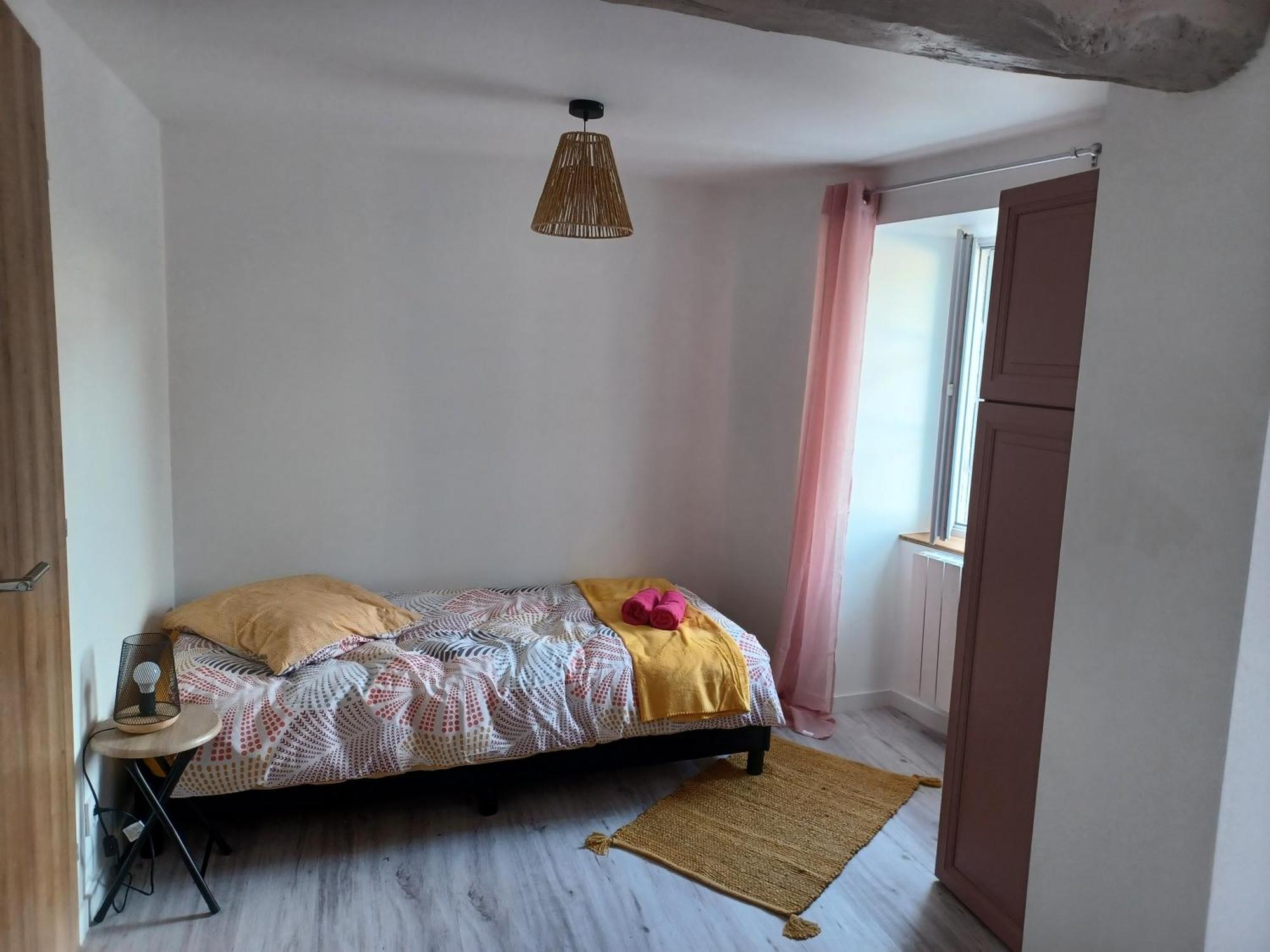 Duplex Cosy Et Douillet Lägenhet Ernée Exteriör bild
